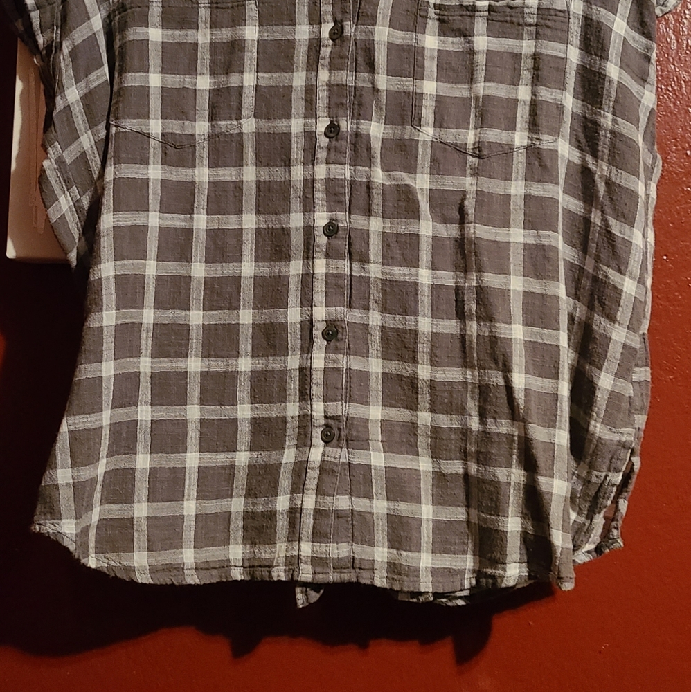 Plaid Top - Picture 2 of 5